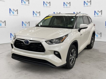 2020 Toyota Highlander Hybrid XLE SUV