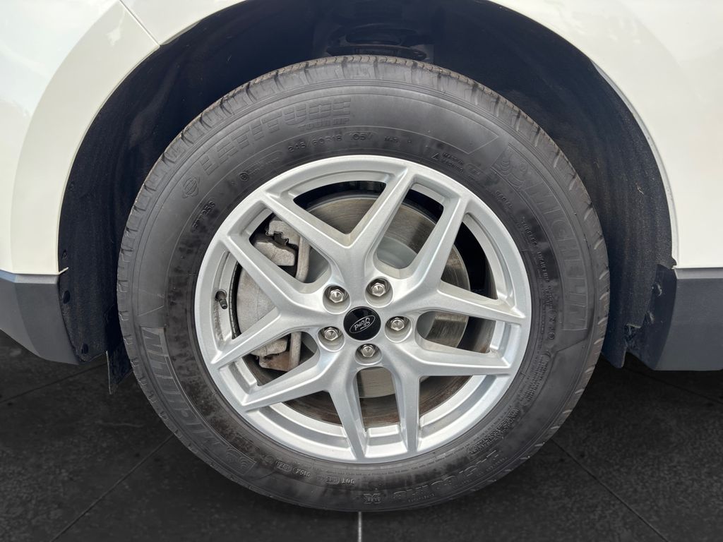 2024 Ford Edge  White Metallic at Town & Country Ford
