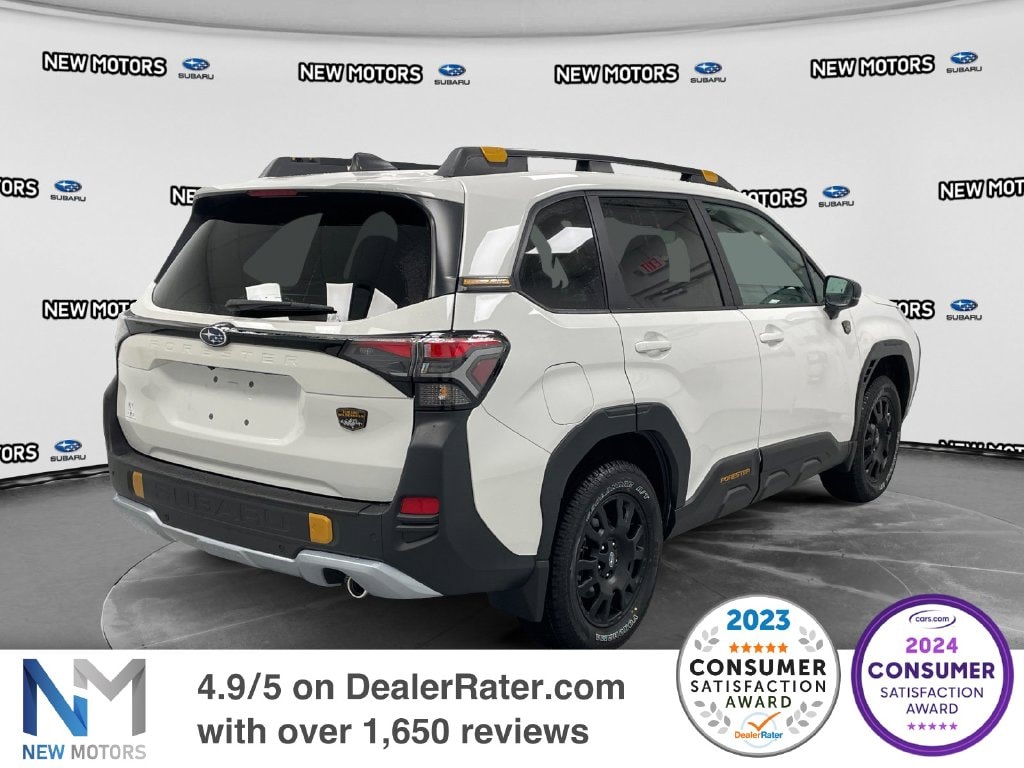 2026 Subaru Forester photo 4 of 18