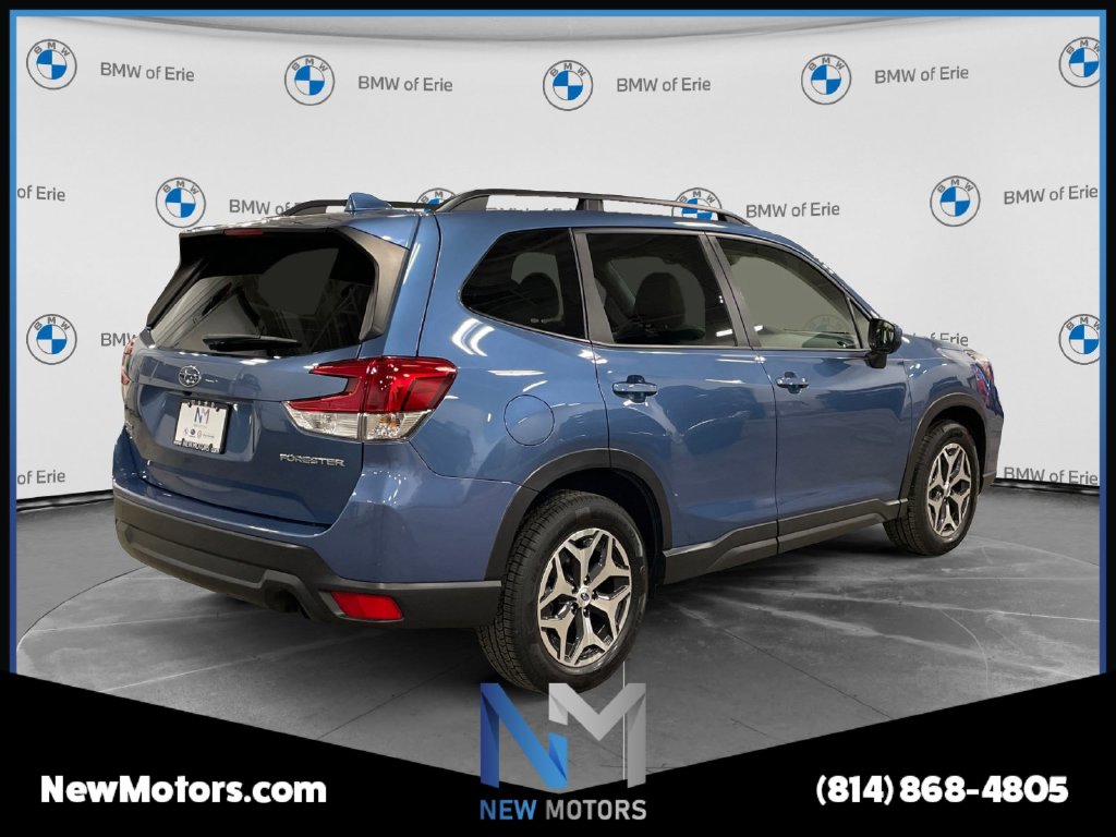 2021 Subaru Forester photo 5 of 17