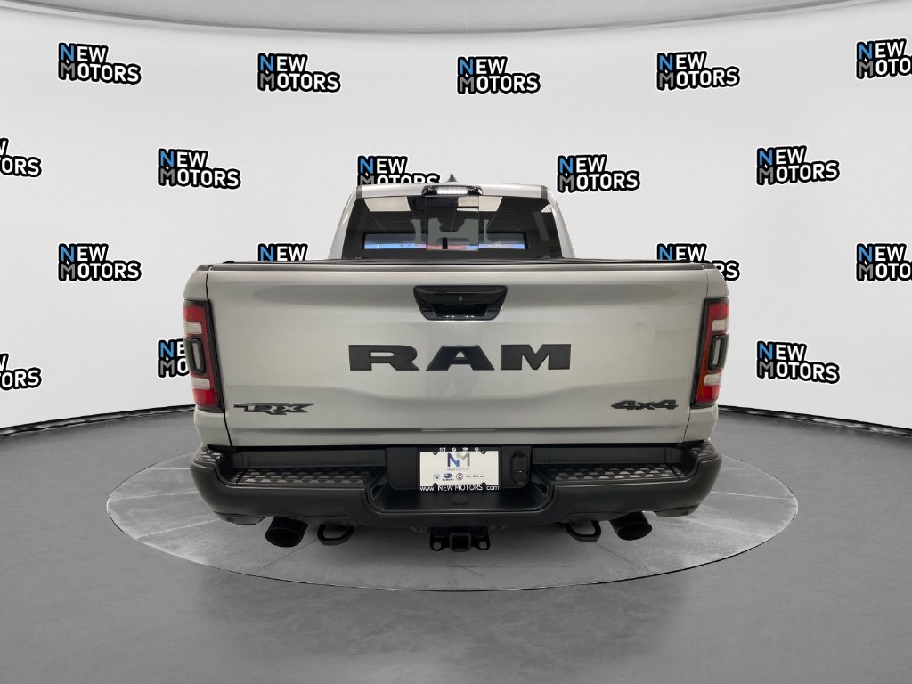 2024 Ram 1500 photo 3 of 14
