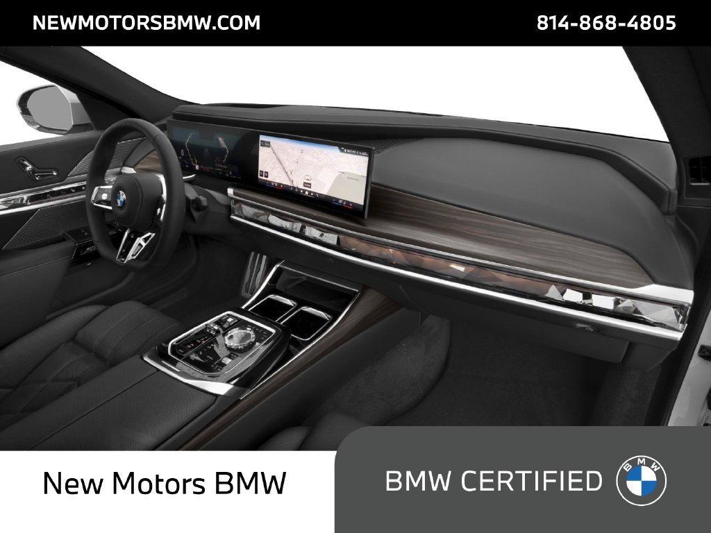 2023 BMW 760i photo 12 of 13