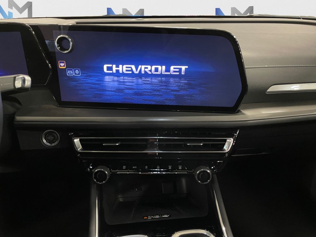 2026 Chevrolet Traverse LT Sterling Gray at Nick Chevrolet