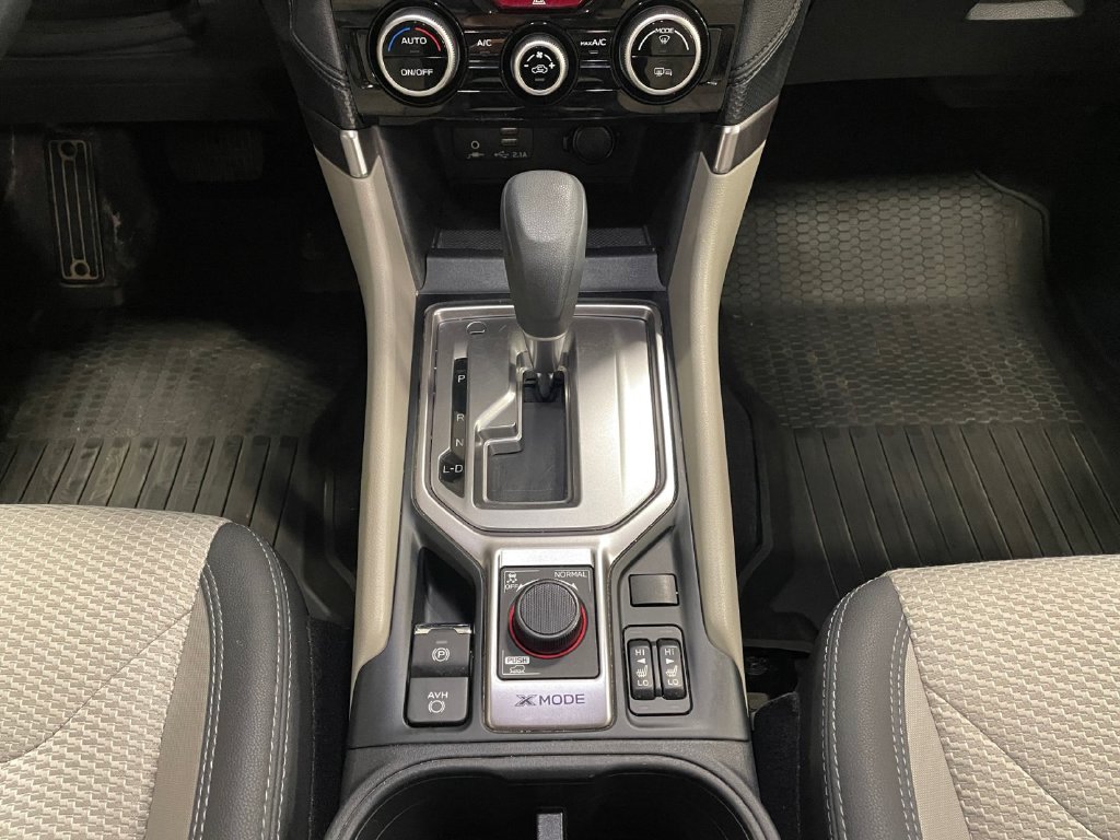 2023 Subaru Forester photo 11 of 17