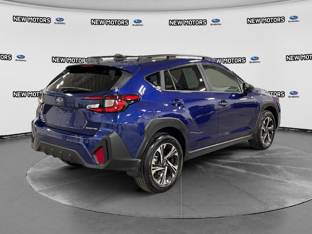 2025 Subaru Crosstrek photo 5 of 16