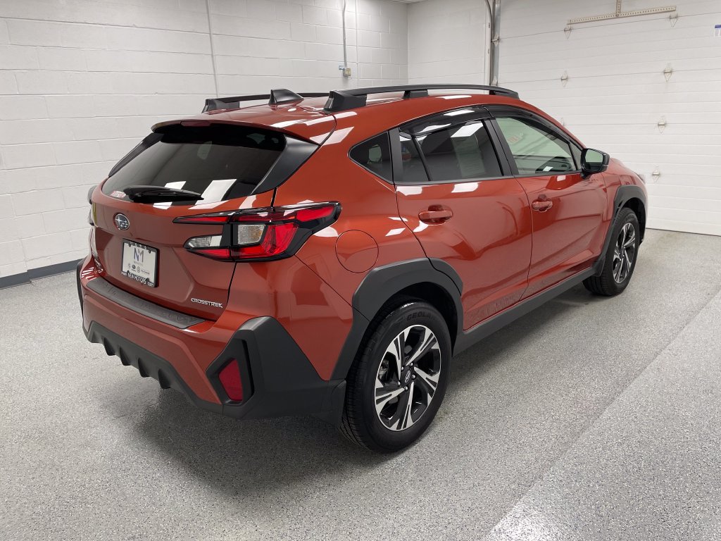 2025 Subaru Crosstrek photo 10 of 14