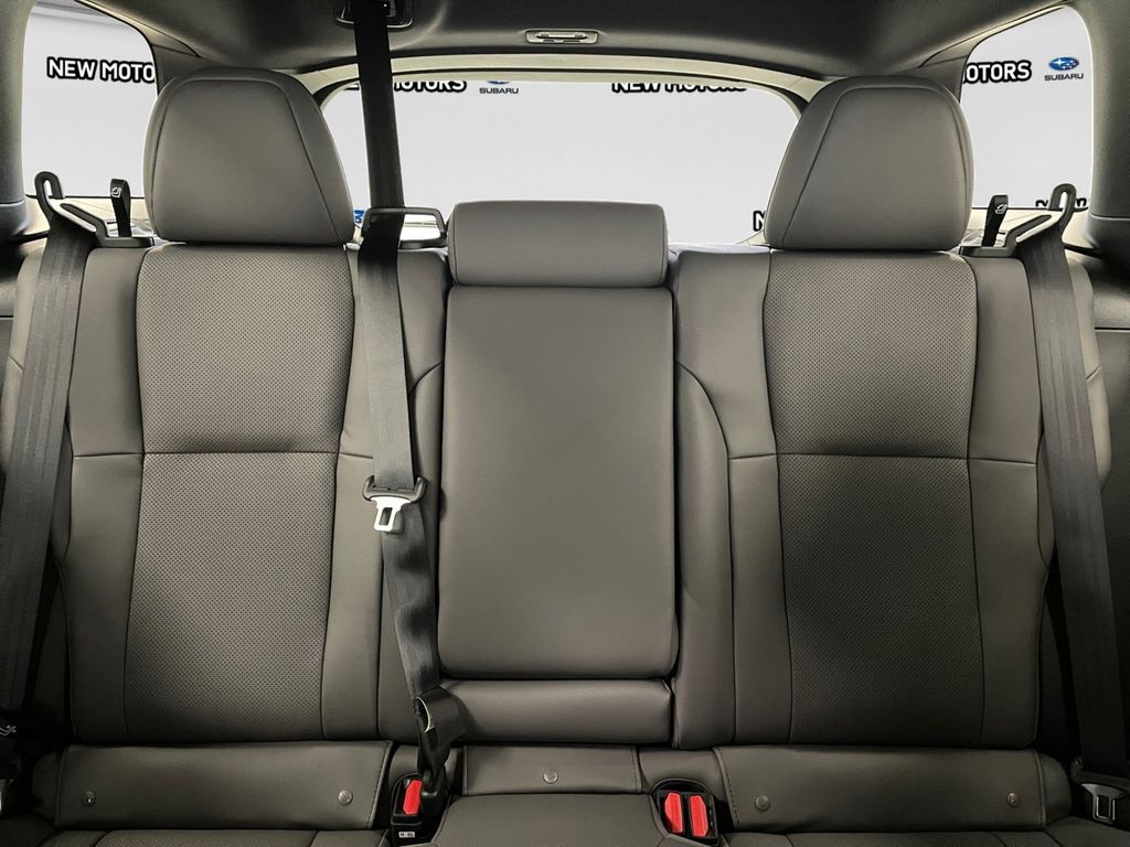 2026 Subaru Outback photo 14 of 16