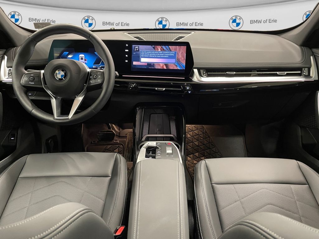 2026 BMW X1 xDrive28i - 9