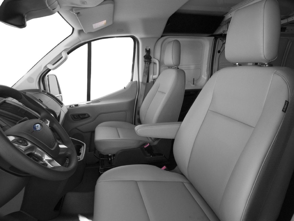 2018 Ford Transit-250 photo 7 of 10