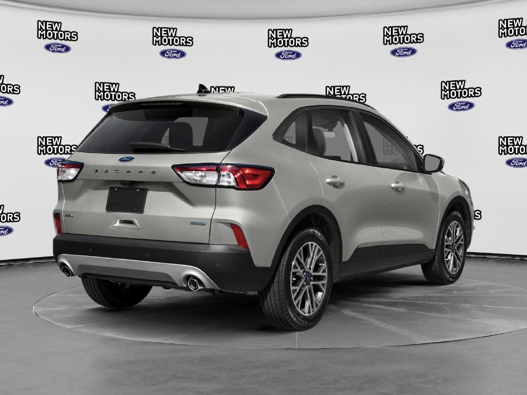 2021 Ford Escape photo 2 of 11