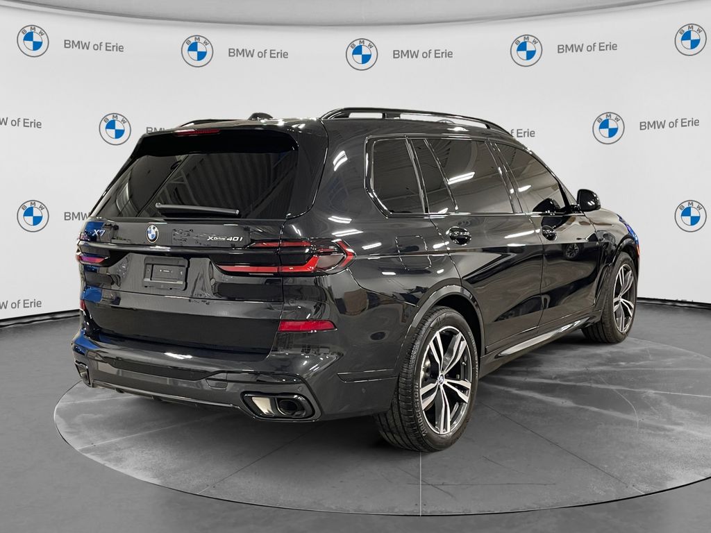2025 BMW X7 xDrive40i - 4