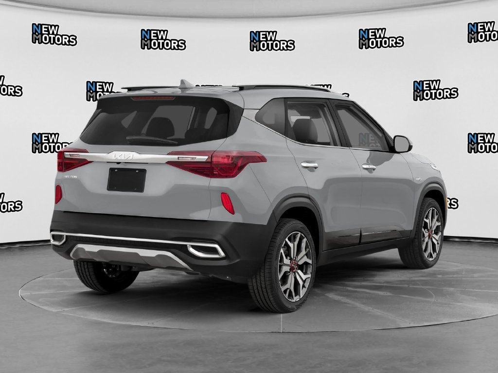 2022 Kia Seltos photo 2 of 12