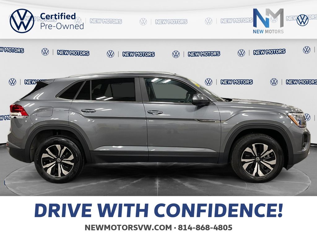 2024 Volkswagen Atlas Cross Sport 2.0T SE Platinum Gray at New Motors