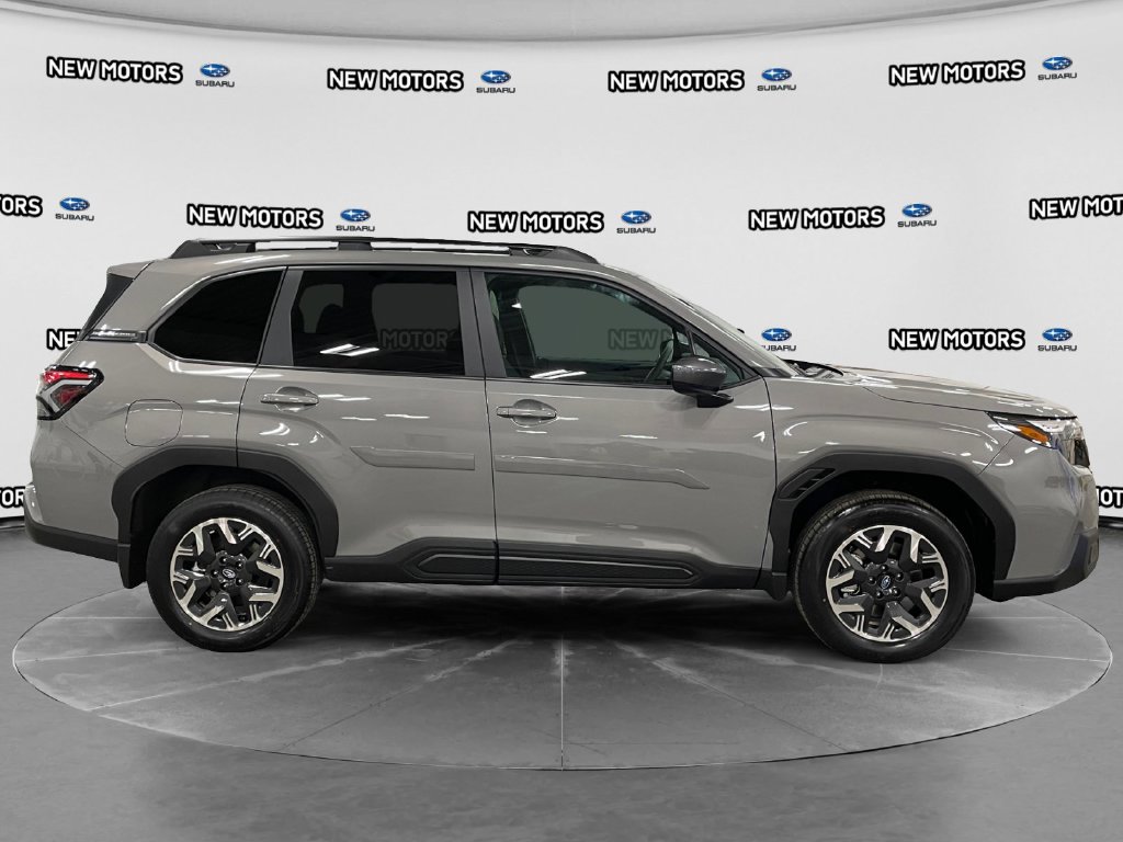 2026 Subaru Forester photo 7 of 18