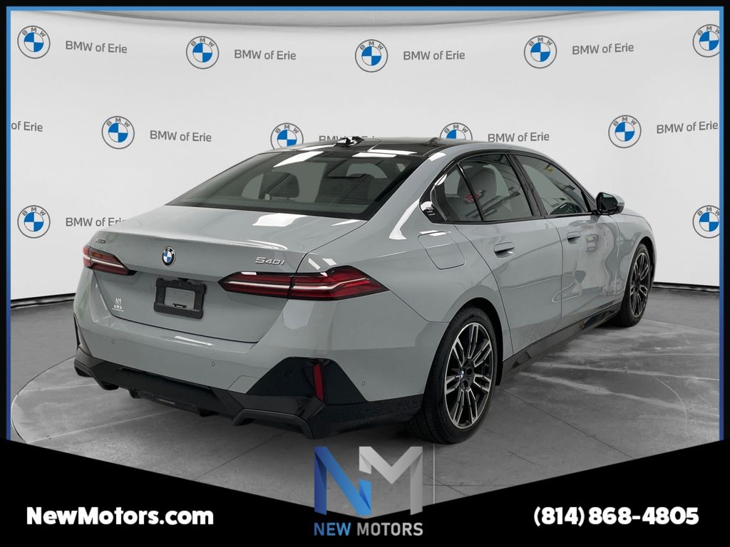2024 BMW 540i xDrive - 3