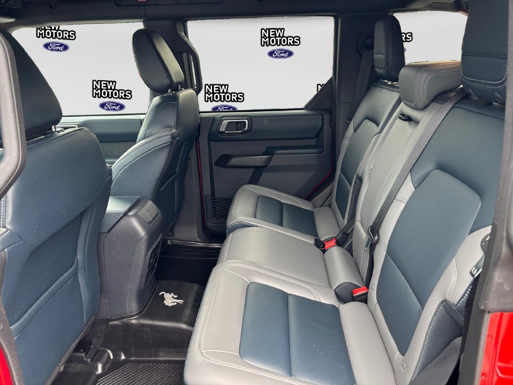 2024 Ford Bronco photo 14 of 16