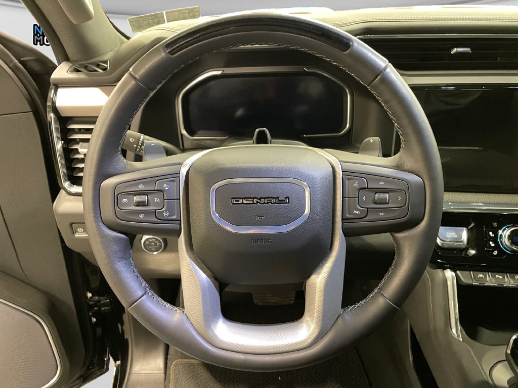 2026 GMC Sierra 1500 photo 12 of 16