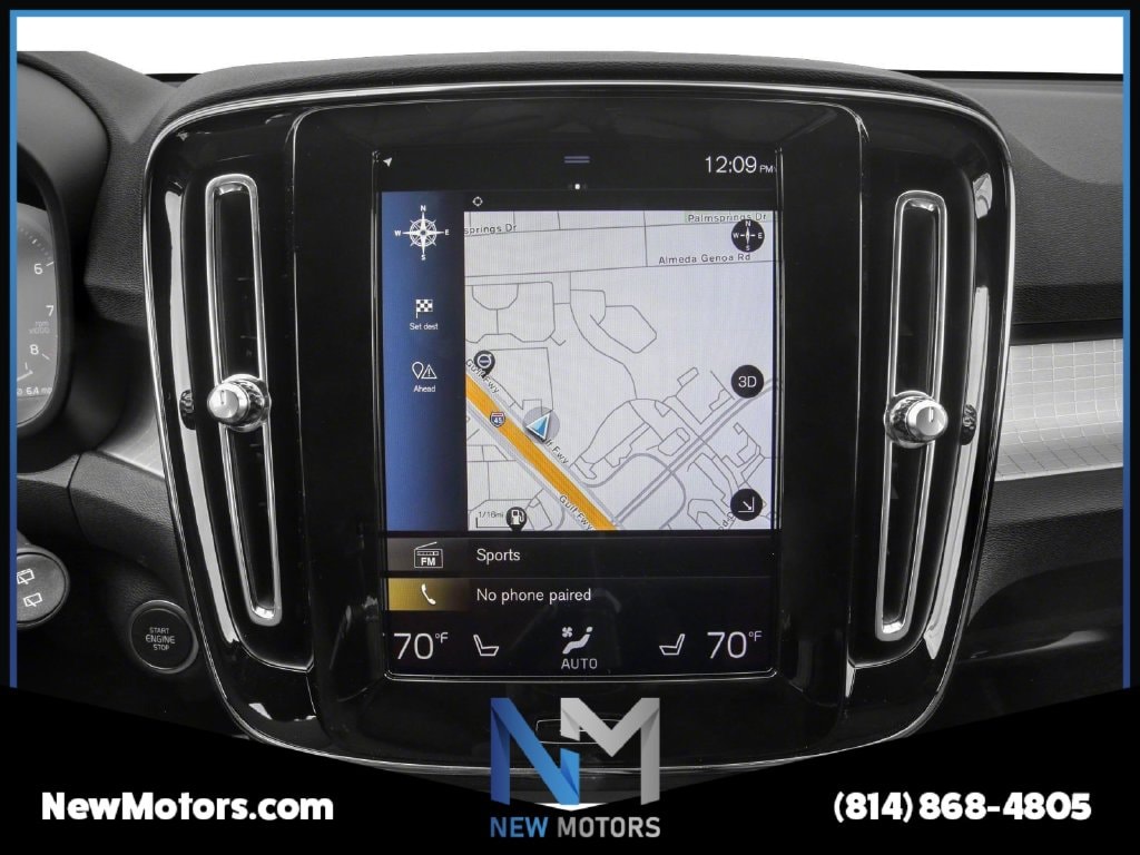 2020 Volvo XC40 photo 11 of 11