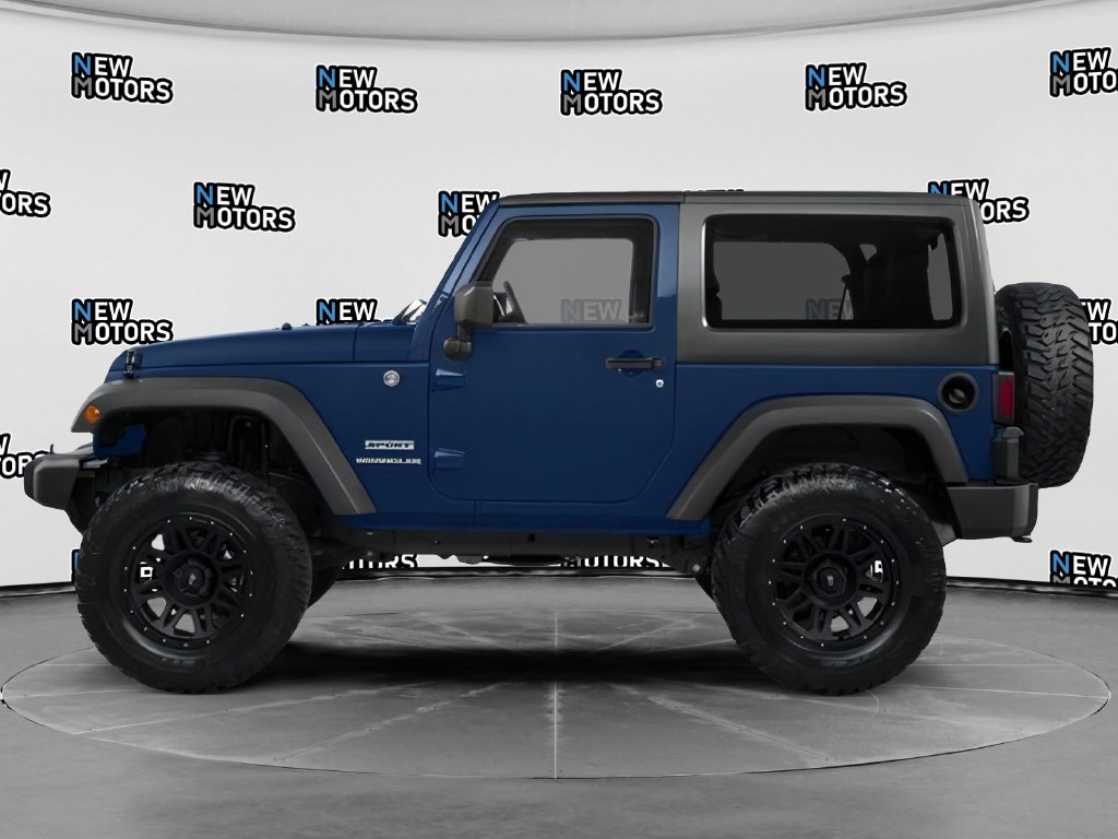 2013 Jeep Wrangler photo 3 of 13