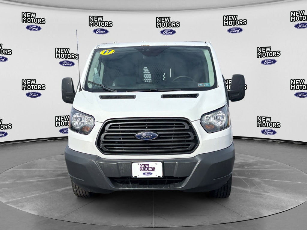 2017 Ford Transit-250 photo 9 of 15
