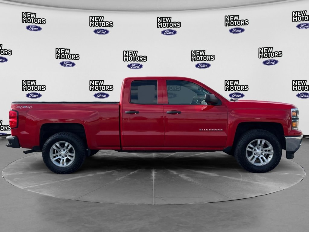 2014 Chevrolet Silverado 1500 photo 7 of 16