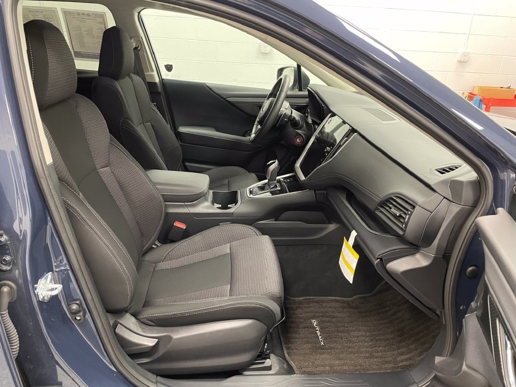 2025 Subaru Outback Premium Cosmic Blue at New Motors