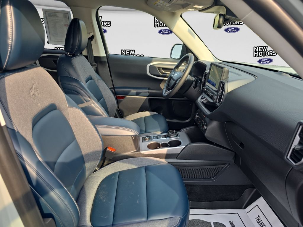 2024 Ford Bronco Sport Outer Banks Cactus at Town & Country Ford