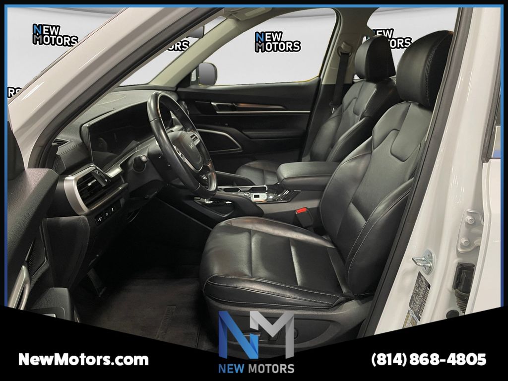 2023 Kia Telluride S Glacial White Pearl at South Park Mitsubishi