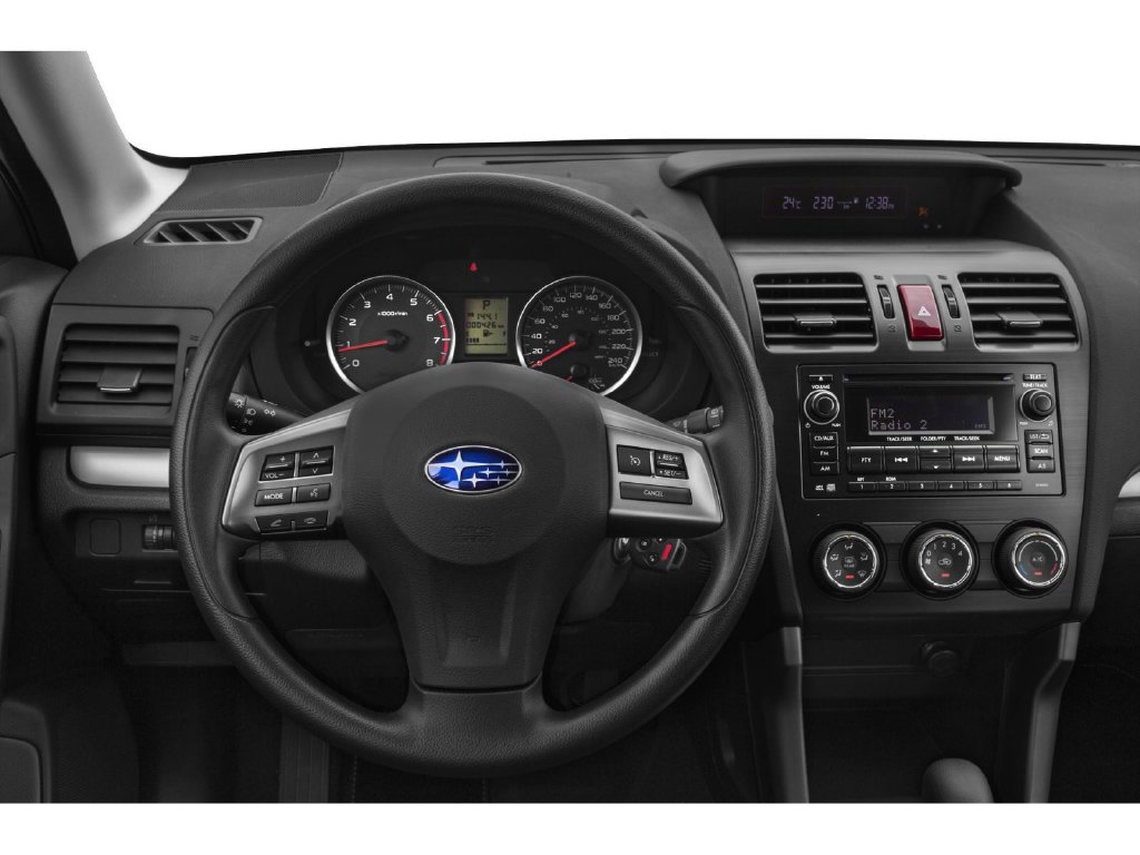 2015 Subaru Forester photo 4 of 10