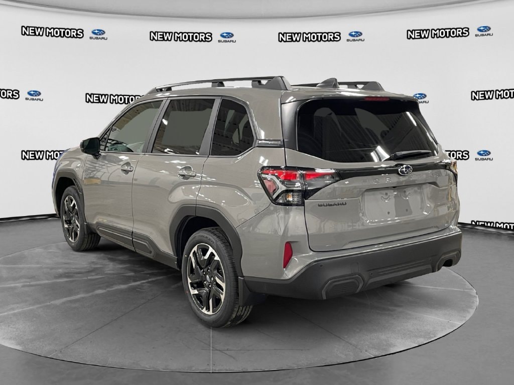 2026 Subaru Forester photo 3 of 18