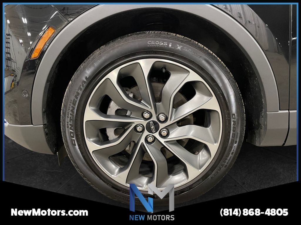 2022 Lincoln Nautilus Reserve Infinite Black at New Motors