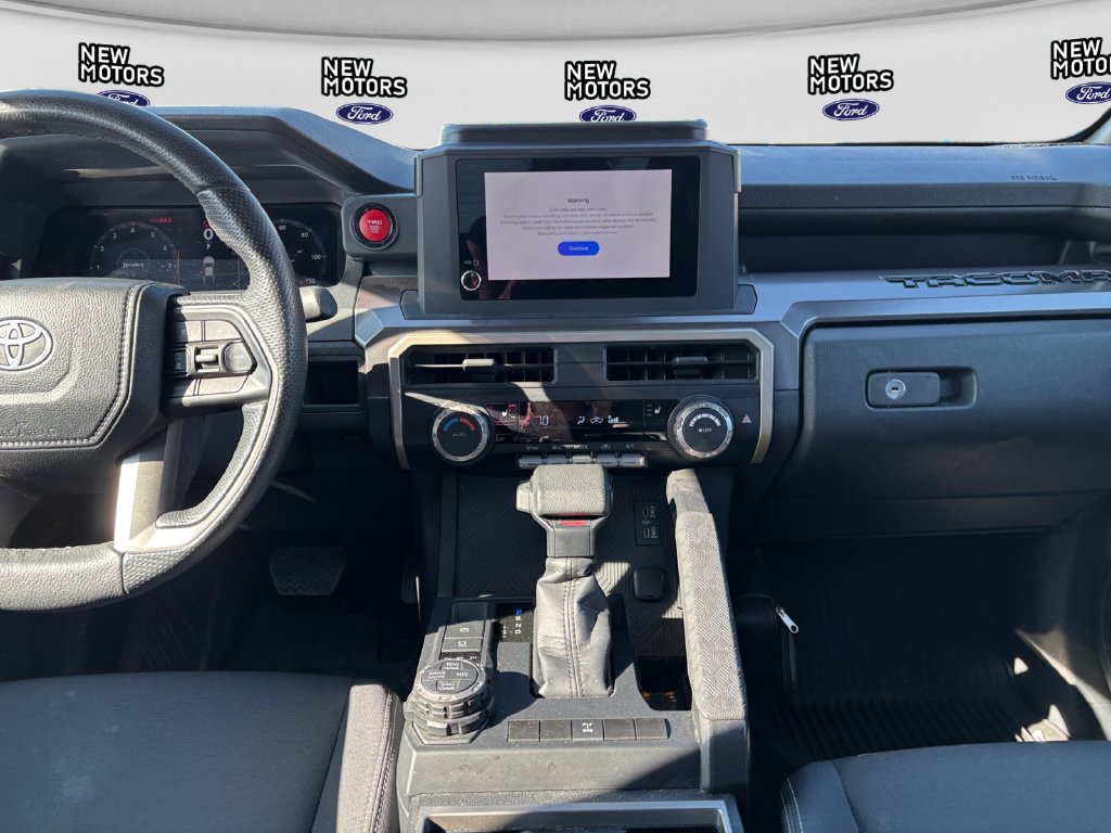 2024 Toyota Tacoma photo 11 of 16