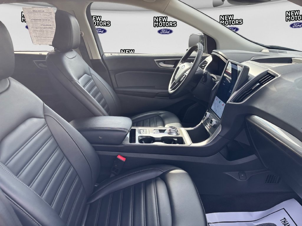 2024 Ford Edge photo 16 of 16