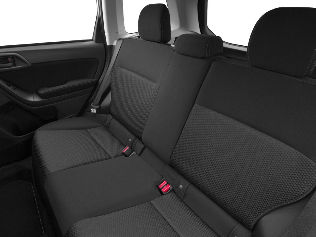 2016 Subaru Forester photo 8 of 10