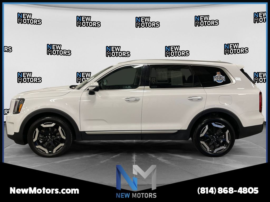 2023 Kia Telluride S Glacial White Pearl at South Park Mitsubishi