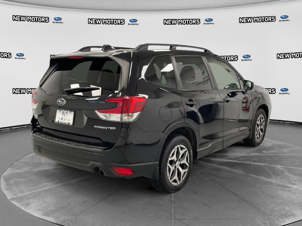 2019 Subaru Forester photo 4 of 15