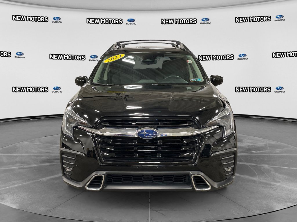 2024 Subaru Ascent photo 8 of 17