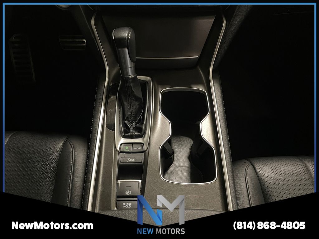 2022 Honda Accord Sport SE 1.5T Lunar Silver at New Motors