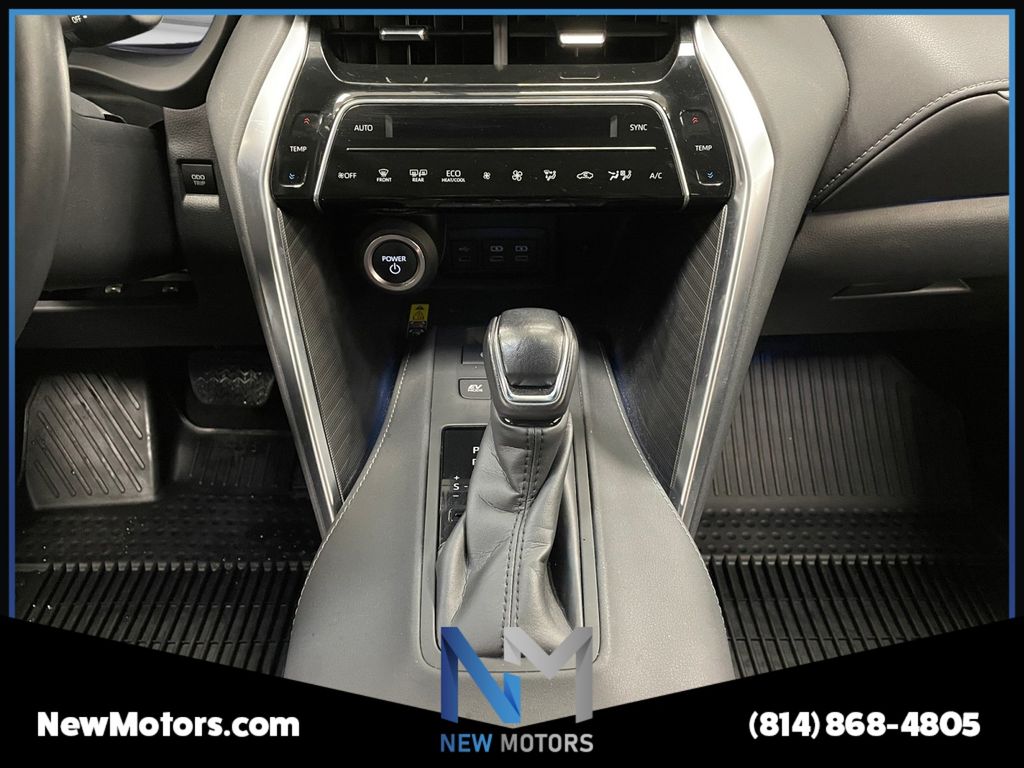 2023 Toyota Venza Limited Titanium at New Motors