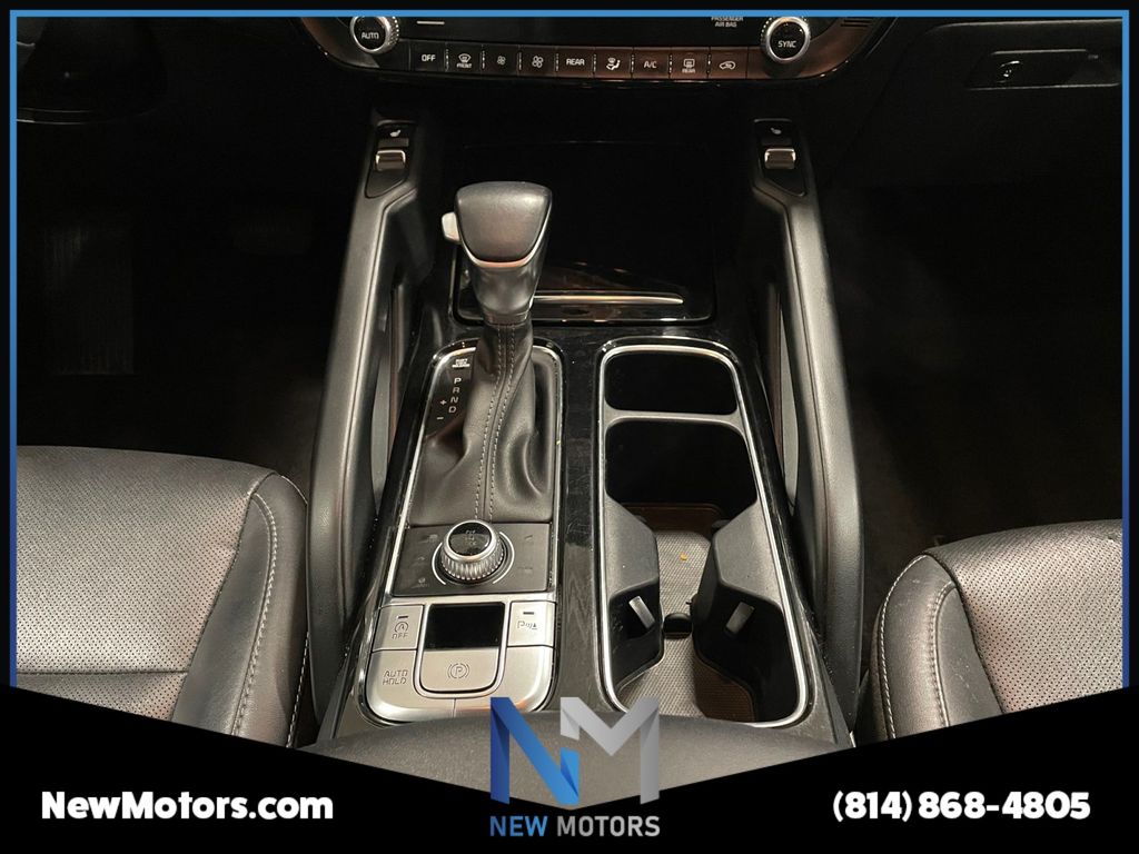 2023 Kia Telluride S Glacial White Pearl at South Park Mitsubishi