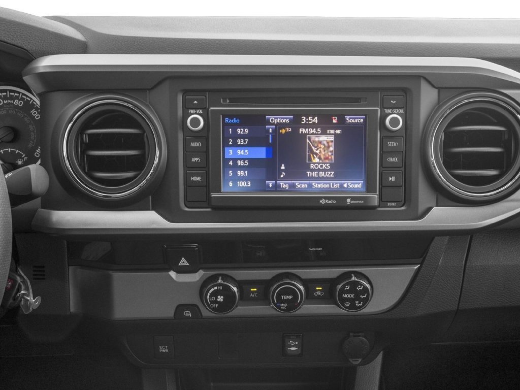 2017 Toyota Tacoma photo 7 of 10