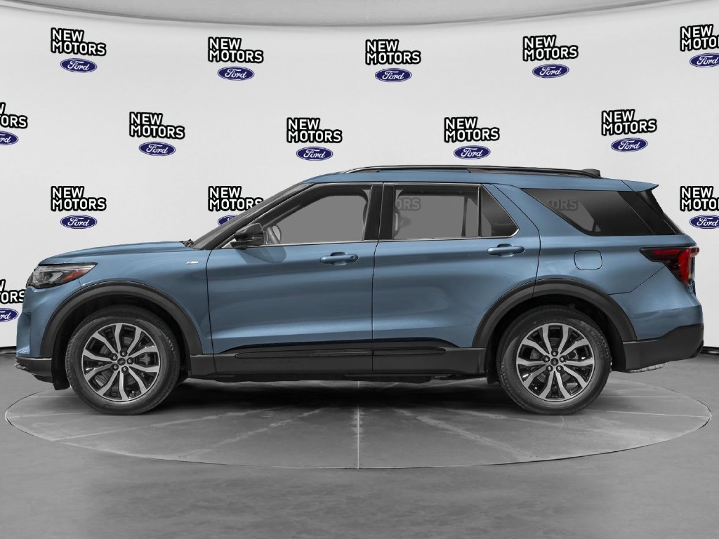 2026 Ford Explorer photo 3 of 12