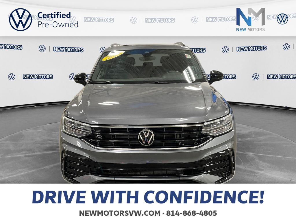 2024 Volkswagen Tiguan 2.0T SE R-Line Black Platinum Gray Metallic at New Motors