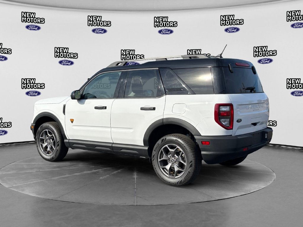 2024 Ford Bronco Sport photo 3 of 16