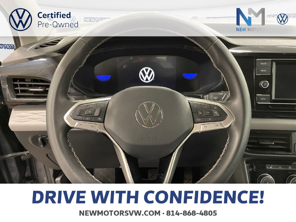 2024 Volkswagen Taos photo 12 of 15