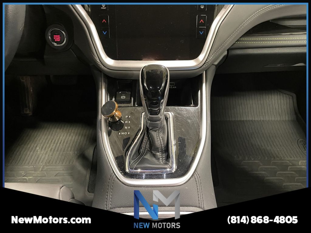 2023 Subaru Outback Onyx Edition Magnetite Gray at Auto Express Rt. 8