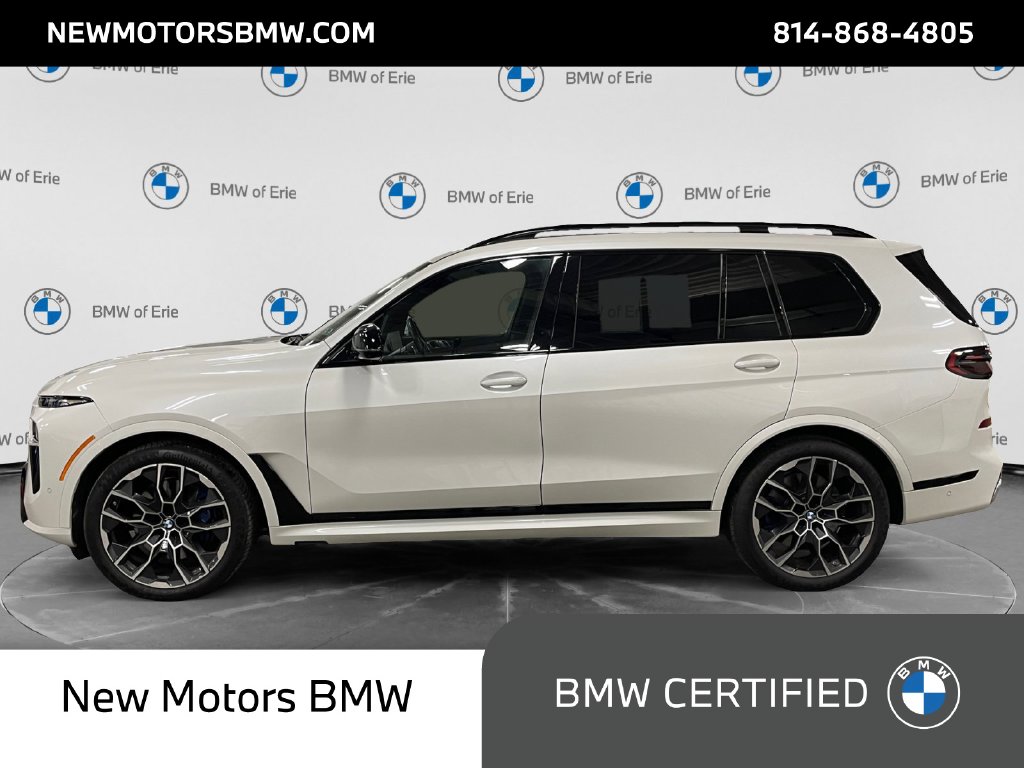 2024 BMW X7 photo 2 of 17