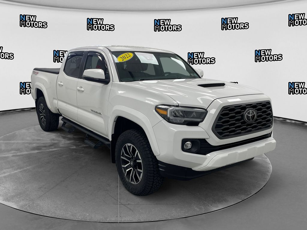 2022 Toyota Tacoma TRD Sport V6 White at Auto Express Rt. 8