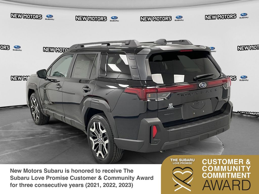 2026 Subaru Outback photo 2 of 16