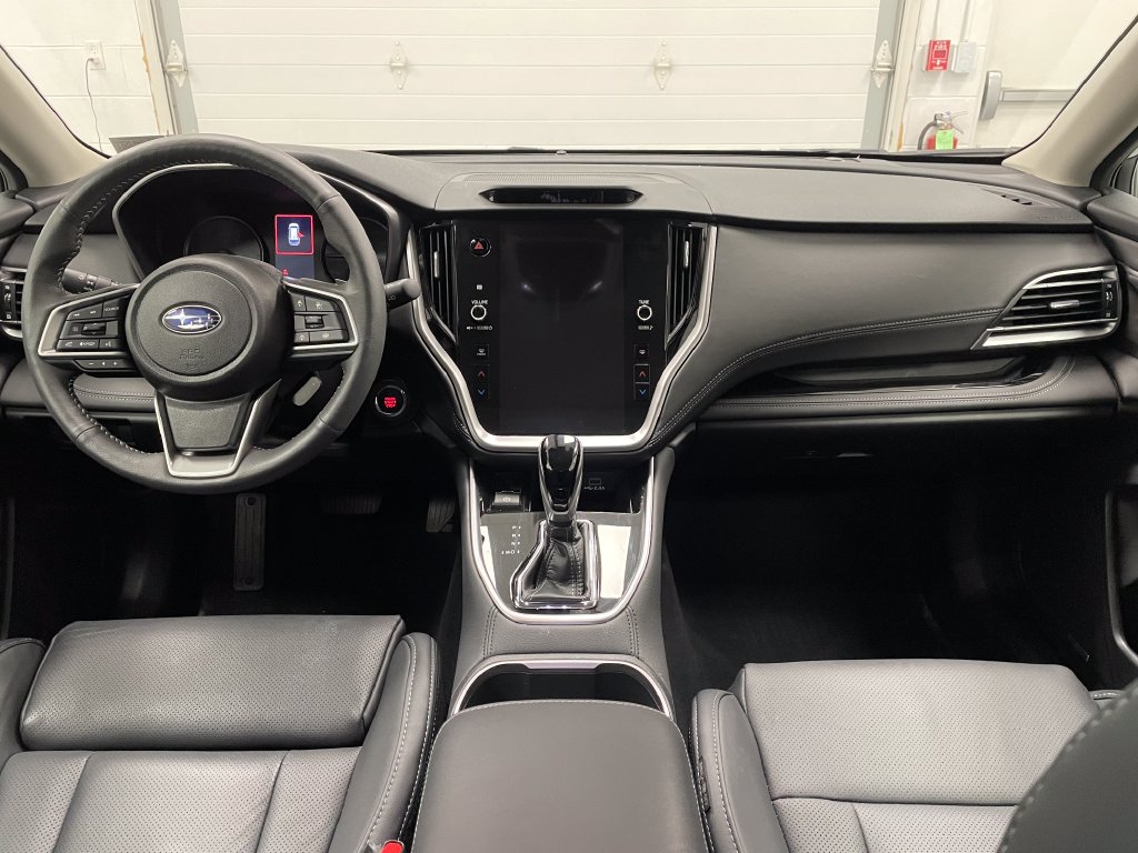 2025 Subaru Outback photo 13 of 14